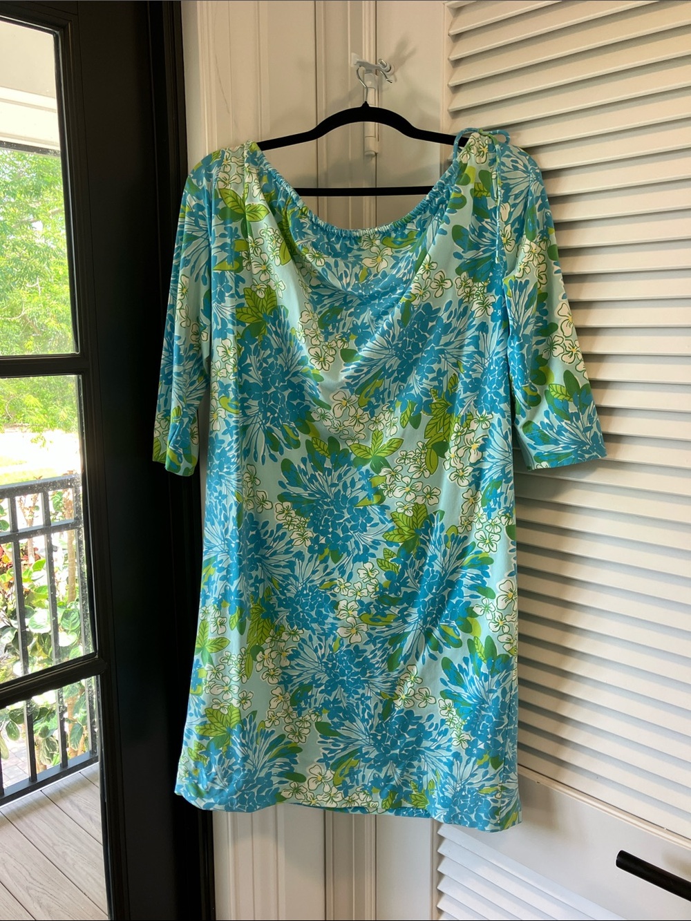 Lilly Pulitzer Pink Label Blue & Green Floral beach coverup.